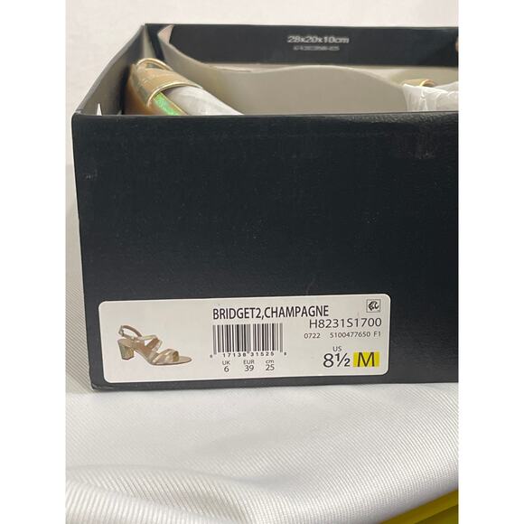 Naturalizer Heeled Sandals Womens 8.5 Gold Metallic Slingback Block Heel NWT - Picture 12 of 12